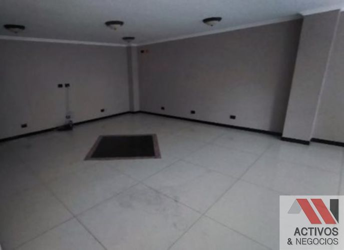 Casa de 5 alcobas en venta en Loma De San Jose, Sabaneta, 884 m² · foto 16 de 24