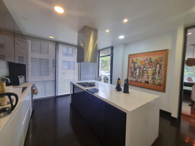 Apartamento de 3 alcobas en venta en La Cabrera, Bogotá, 315 m² · foto 22 de 24