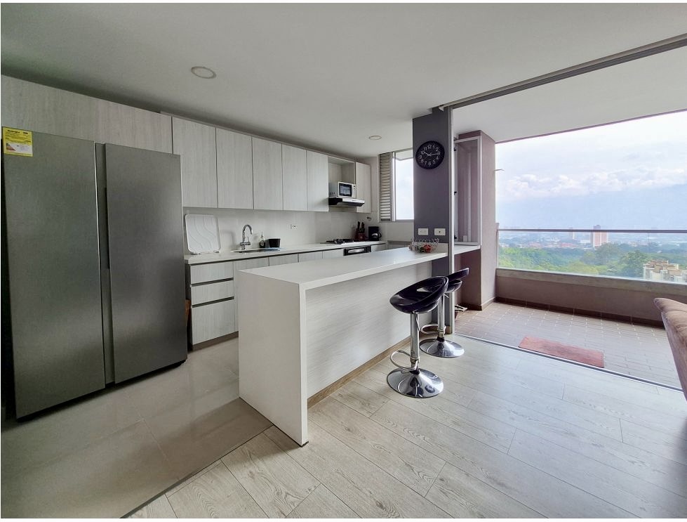 Apartamento en venta en Suramérica, Itagüí · foto 2 de 14