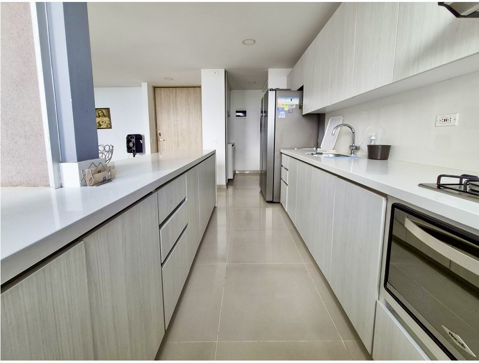 Apartamento en venta en Suramérica, Itagüí · foto 5 de 14