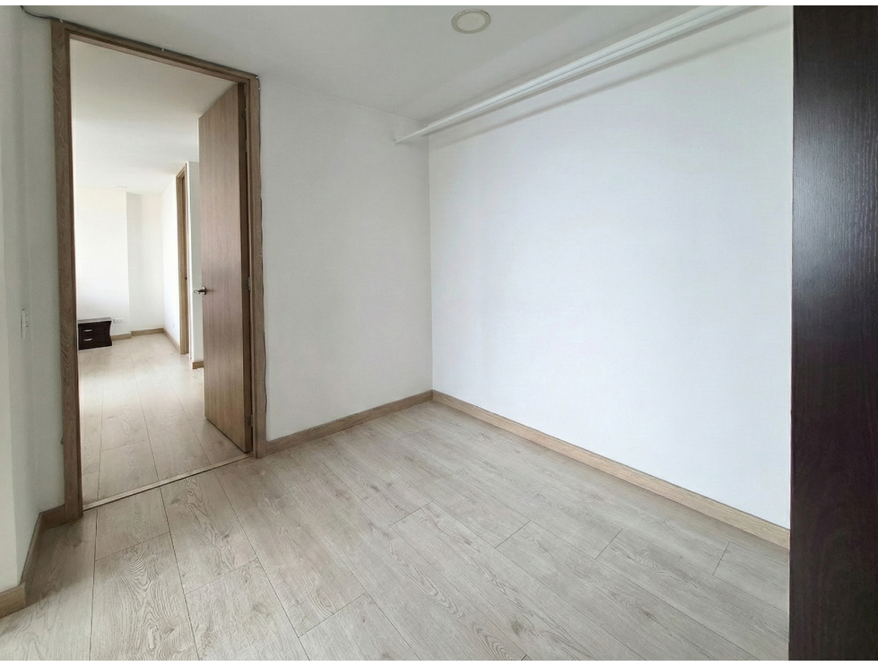 Apartamento en venta en Suramérica, Itagüí · foto 9 de 14