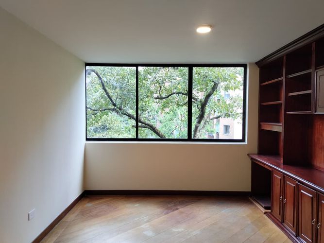 Apartamento de 3 alcobas en arriendo en El Poblado, Medellín, 175 m² · foto 8 de 19