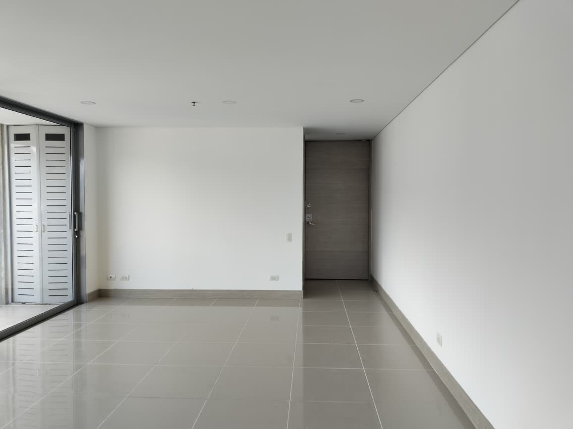 Apartamento en arriendo en El Poblado, Medellín · foto 8 de 18