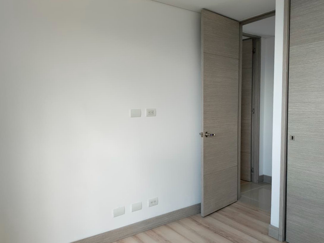 Apartamento en arriendo en El Poblado, Medellín · foto 16 de 18