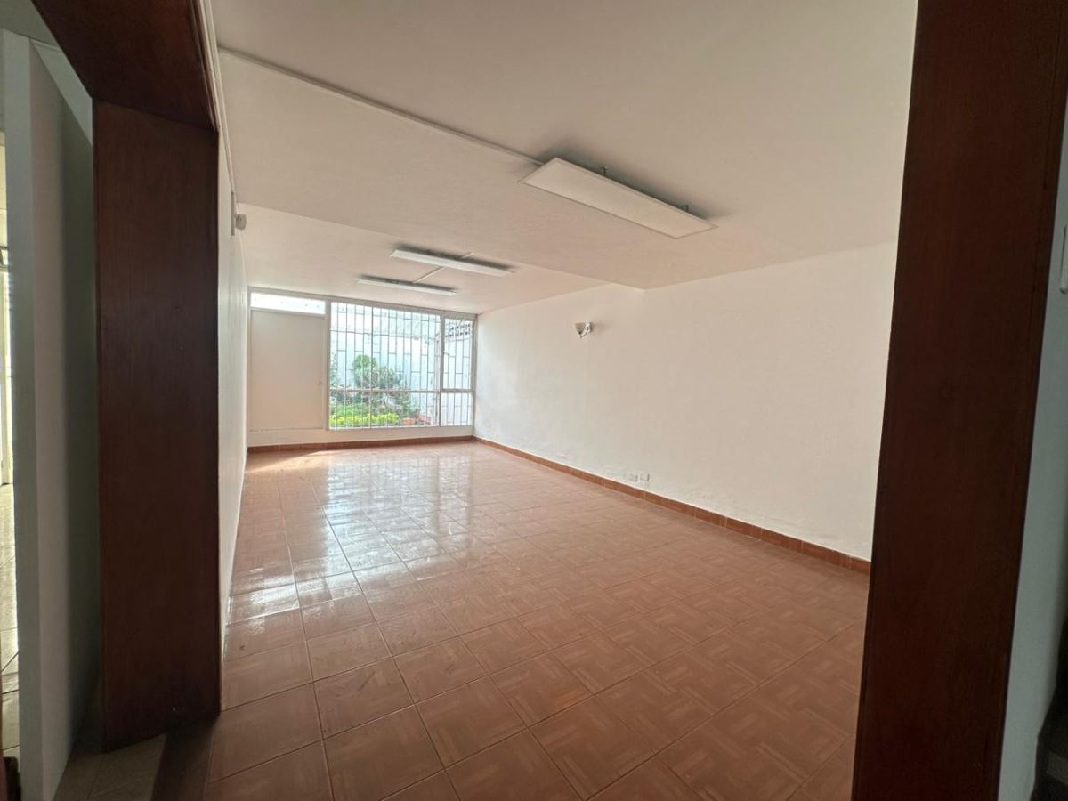 Casa en venta en Barrios Unidos, Bogotá · foto 7 de 24