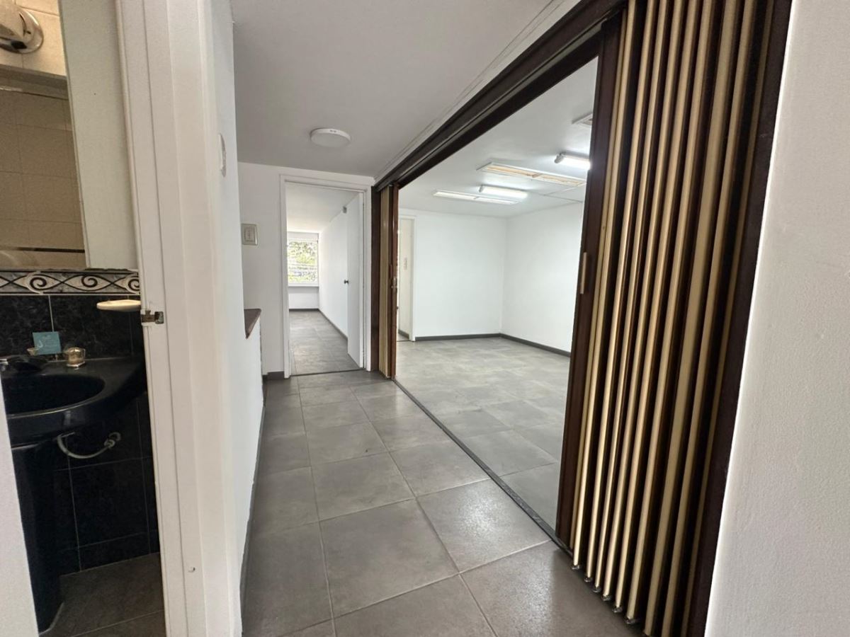 Casa en venta en Barrios Unidos, Bogotá · foto 12 de 24