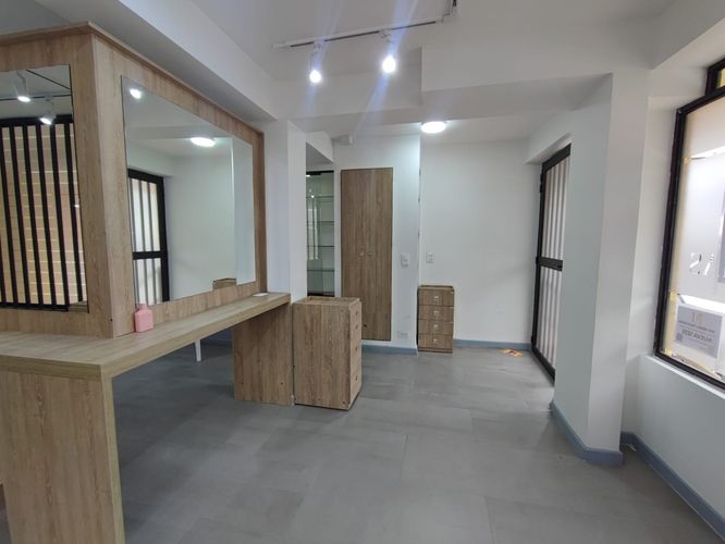 Local en venta en Alta Suiza, Manizales, 34 m² · foto 10 de 10
