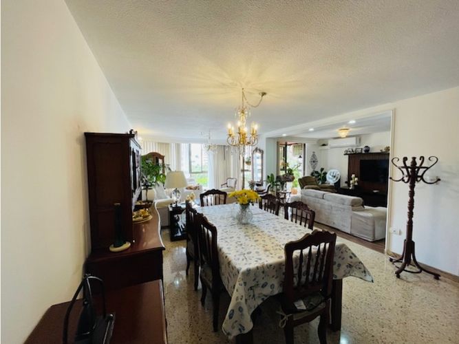 Apartamento de 2 alcobas en venta en Versalles, Cali, 125 m² · foto 4 de 15