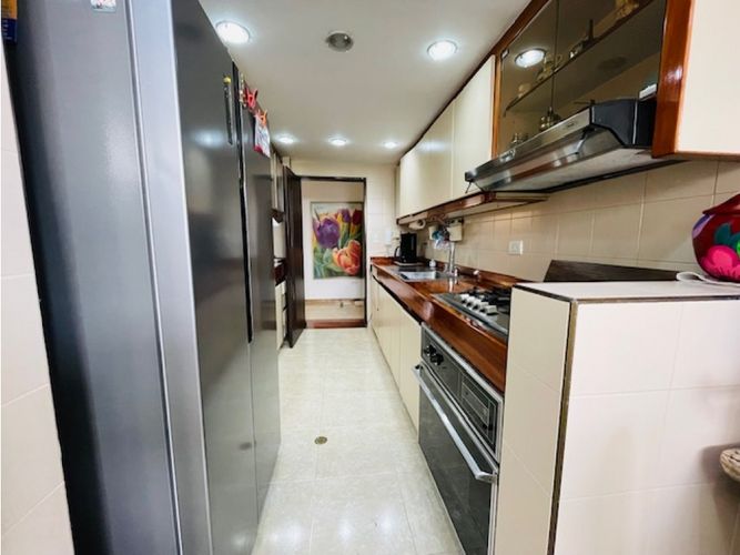 Apartamento de 2 alcobas en venta en Versalles, Cali, 125 m² · foto 9 de 15