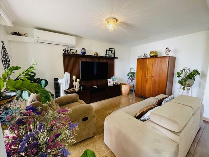 Apartamento de 2 alcobas en venta en Versalles, Cali, 125 m² · foto 10 de 15