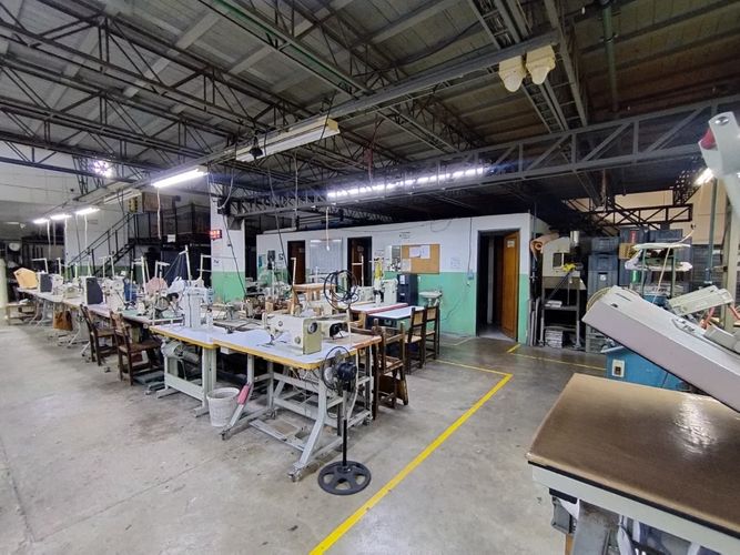 Bodega en arriendo en El Poblado, Medellín, 710 m² · foto 8 de 11