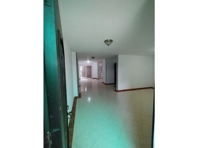 Casa de 5 alcobas en venta en Ciudadela Pasoancho, Cali, 400 m² · foto 17 de 24