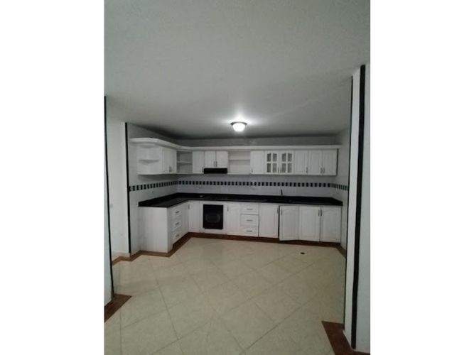 Casa de 5 alcobas en venta en Ciudadela Pasoancho, Cali, 400 m² · foto 21 de 24