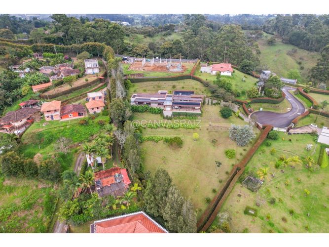 Casa de 4 alcobas en venta en Quirama, El Carmen de Viboral, 455 m² · foto 21 de 22