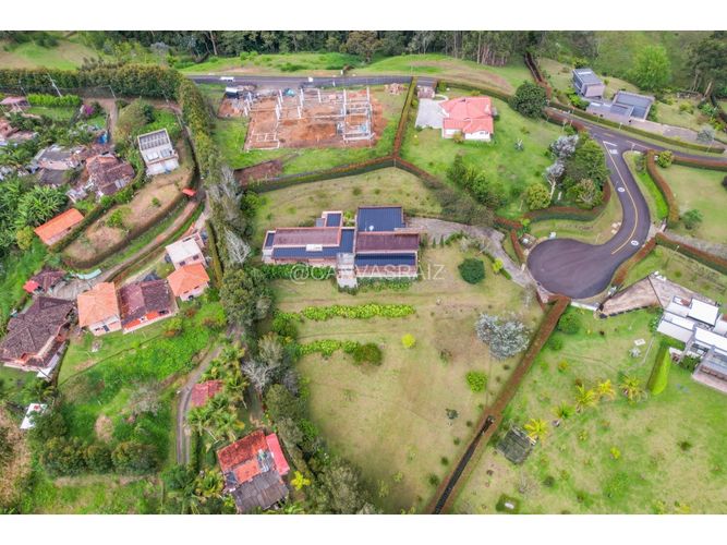 Casa de 4 alcobas en venta en Quirama, El Carmen de Viboral, 455 m² · foto 22 de 22