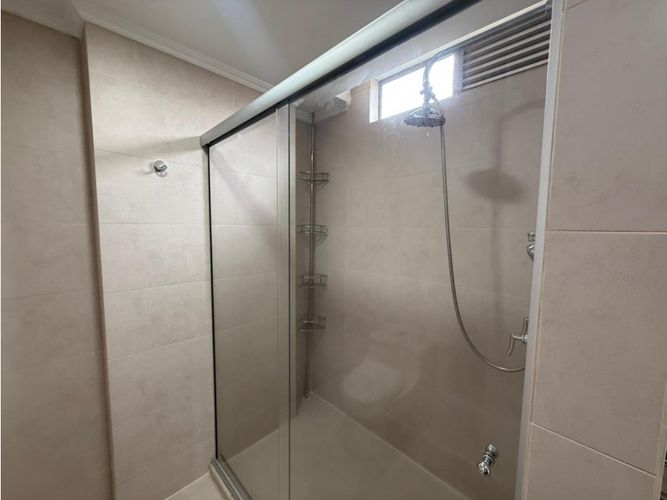 Apartamento en venta en El Poblado, Medellín · foto 7 de 16