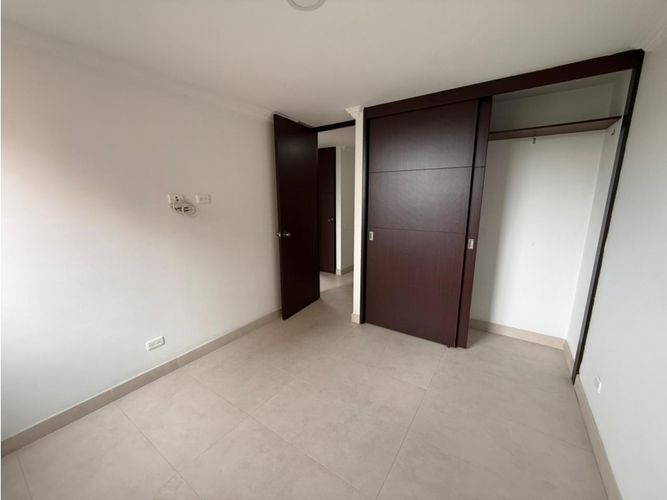 Apartamento en venta en El Poblado, Medellín · foto 12 de 16