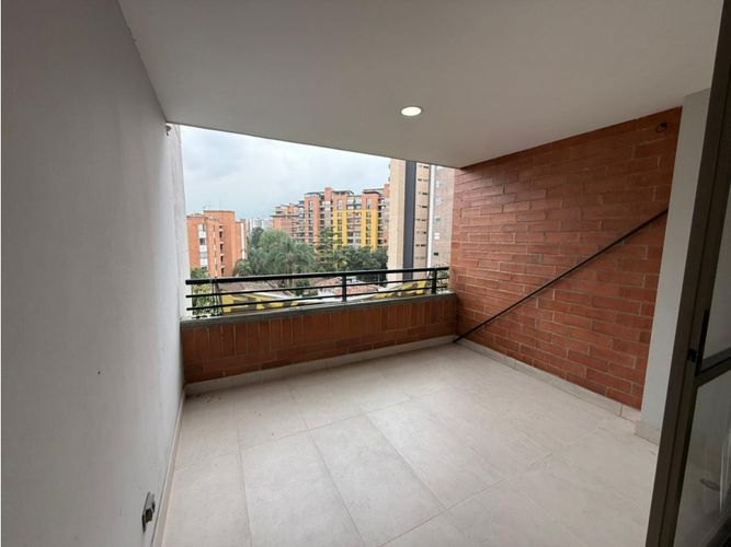 Apartamento en venta en El Poblado, Medellín · foto 13 de 16