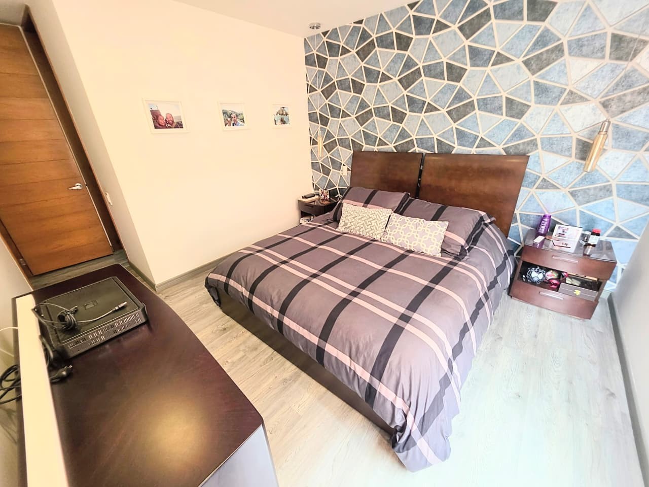 Apartamento en venta en Los Rosales, Bogotá · foto 5 de 13