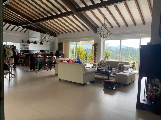 Casa de 4 alcobas en venta en Pantanillo, El Retiro, 535 m² · foto 5 de 24