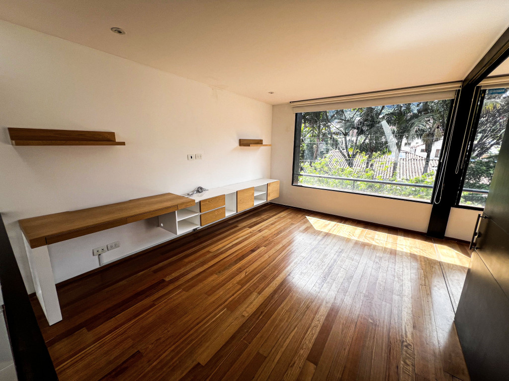 Casa en venta en Santa Ana Oriental, Bogotá · foto 2 de 15