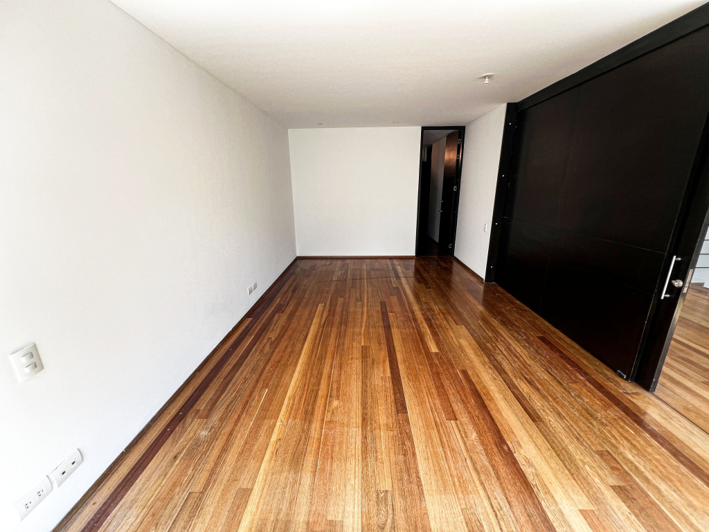 Casa en venta en Santa Ana Oriental, Bogotá · foto 3 de 15