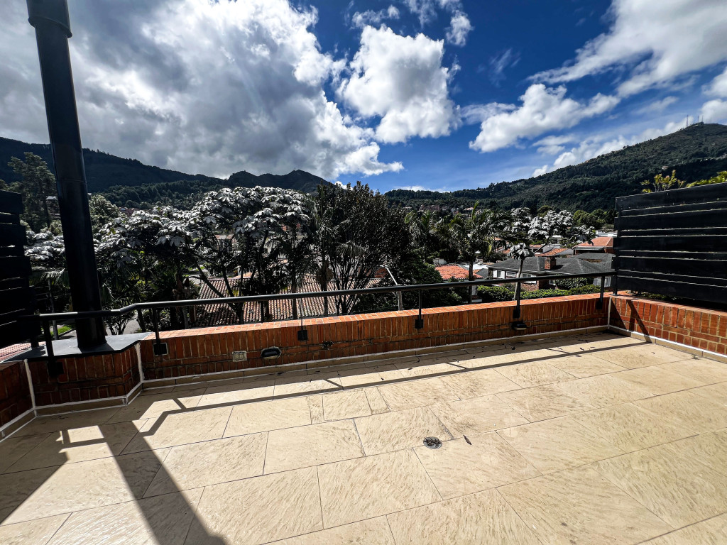 Casa en venta en Santa Ana Oriental, Bogotá · foto 9 de 15