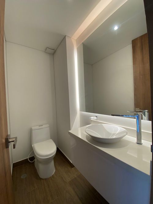 Apartamento de 1 alcoba en arriendo en Chicó Navarra, Bogotá, 60 m² · foto 5 de 10