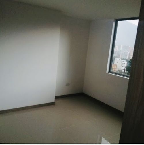 Apartamento de 3 alcobas en venta en Aves Maria, Sabaneta, 78 m² · foto 4 de 11