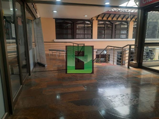 Local en arriendo en La Candelaria, Medellín, 10 m² · foto 6 de 9