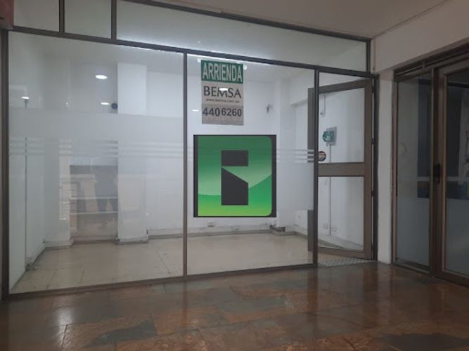 Local en arriendo en La Candelaria, Medellín, 10 m² · foto 8 de 9