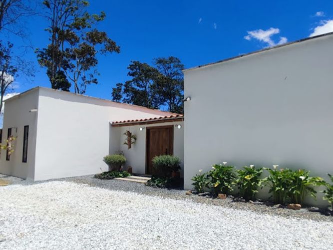 Casa de 3 alcobas en venta en La Alhambra, El Carmen de Viboral, 237 m² · foto 7 de 24