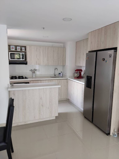 Apartamento en venta en Suramérica, La Estrella · foto 3 de 11