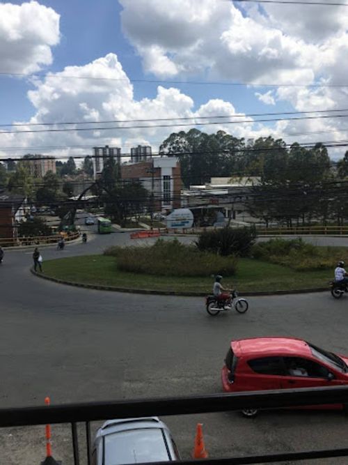 Oficina en arriendo en Centro, Rionegro, 140 m² · foto 2 de 24