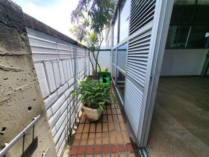 Oficina en arriendo en Belén, Medellín, 210 m² · foto 6 de 24