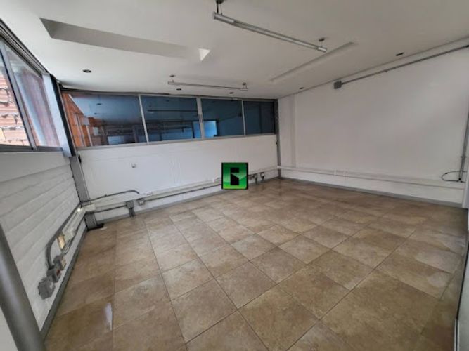 Oficina en arriendo en Belén, Medellín, 210 m² · foto 9 de 24