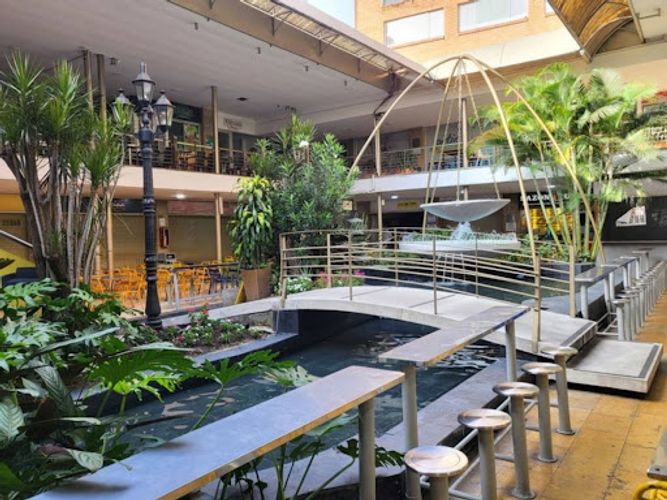 Local en arriendo en La Candelaria, Medellín · foto 5 de 16