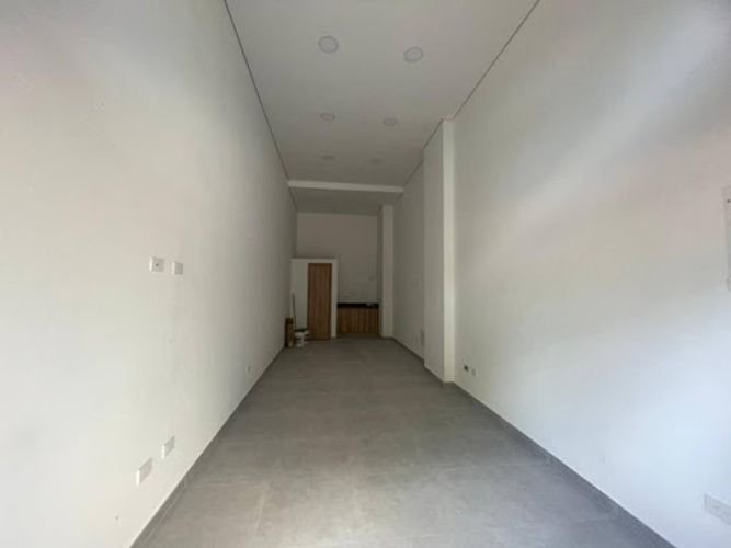 Local en arriendo en Prados De Sabaneta, Sabaneta, 43 m² · foto 5 de 8