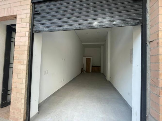 Local en arriendo en Prados De Sabaneta, Sabaneta, 43 m² · foto 8 de 8