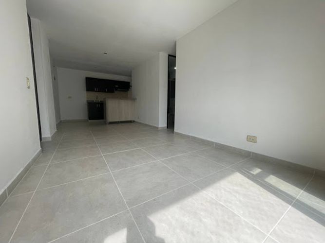 Apartamento de 3 alcobas en arriendo en Simesa, Medellín, 68 m² · foto 2 de 13