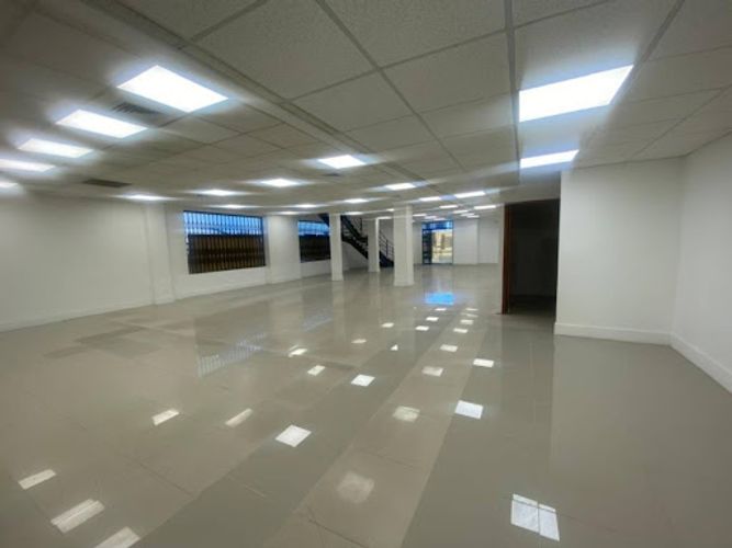 Bodega en arriendo en Cristo Rey, Medellín, 420 m² · foto 21 de 24