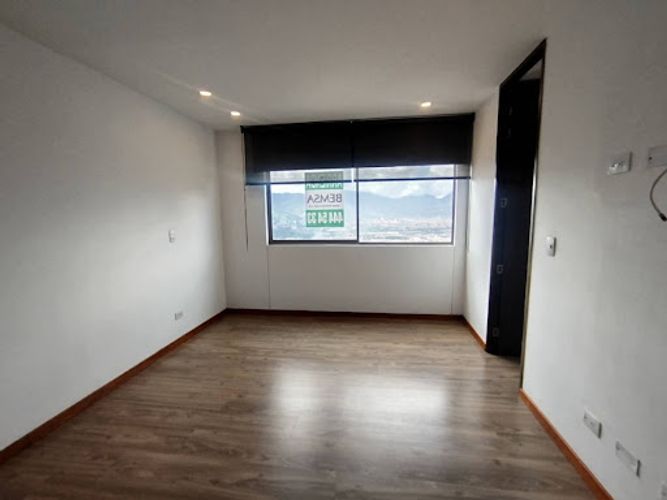 Apartamento de 2 alcobas en arriendo en Los Balsos, Medellín, 105 m² · foto 13 de 24