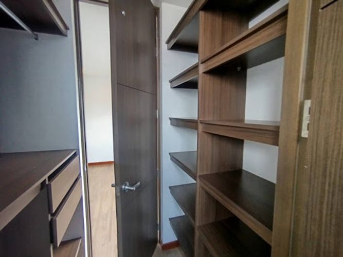 Apartamento de 2 alcobas en arriendo en Los Balsos, Medellín, 105 m² · foto 15 de 24
