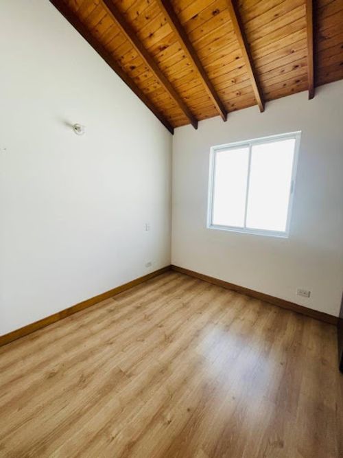 Casa de 3 alcobas en arriendo en Rionegro, 140 m² · foto 7 de 15