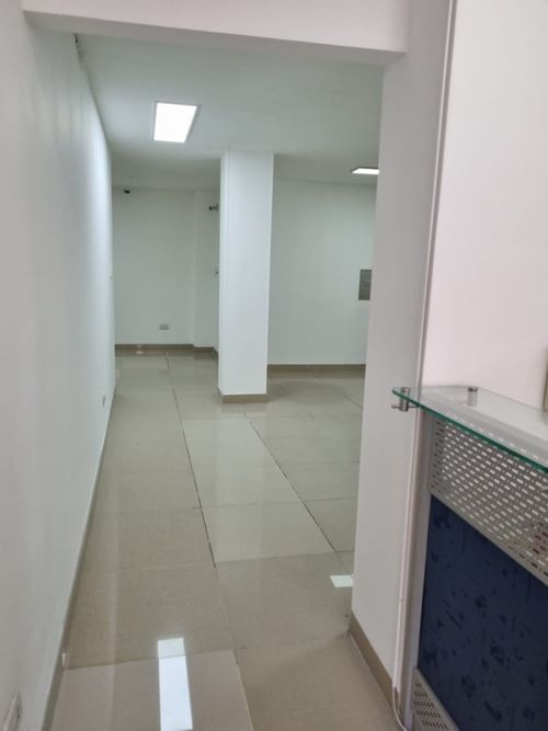 Oficina en venta en Sector Plaza De Bolivar, Pereira, 89 m² · foto 2 de 7