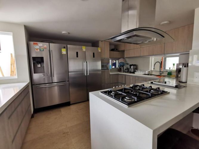 Casa de 7 alcobas en venta en Belalcazar, Yumbo, 800 m² · foto 11 de 24