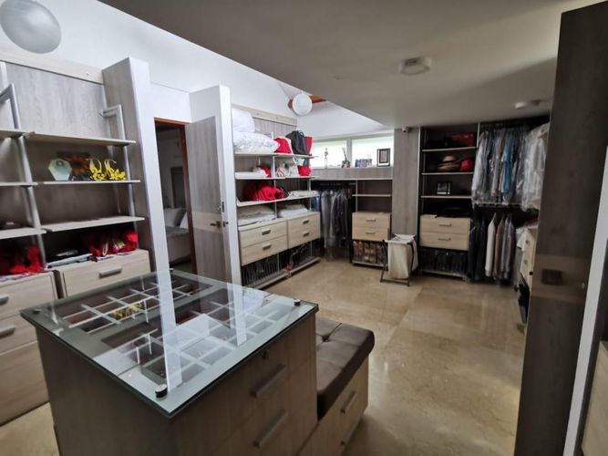 Casa de 7 alcobas en venta en Belalcazar, Yumbo, 800 m² · foto 20 de 24