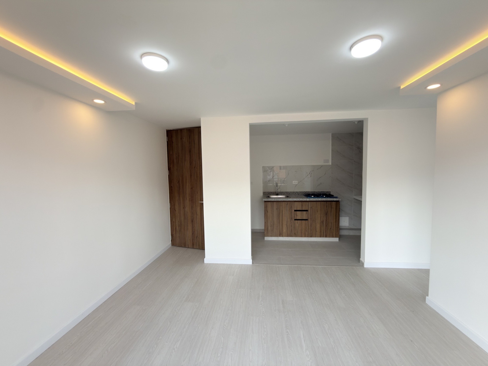 Apartamento en venta en Cerezos, Mosquera · foto 12 de 14