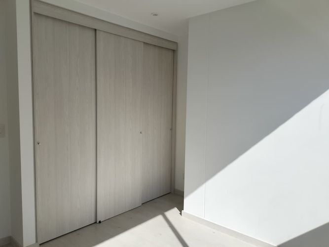 Apartamento de 3 alcobas en arriendo en El Poblado, Medellín, 80 m² · foto 11 de 19