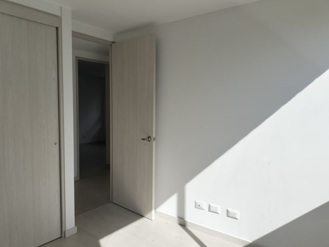 Apartamento de 3 alcobas en arriendo en El Poblado, Medellín, 80 m² · foto 14 de 19